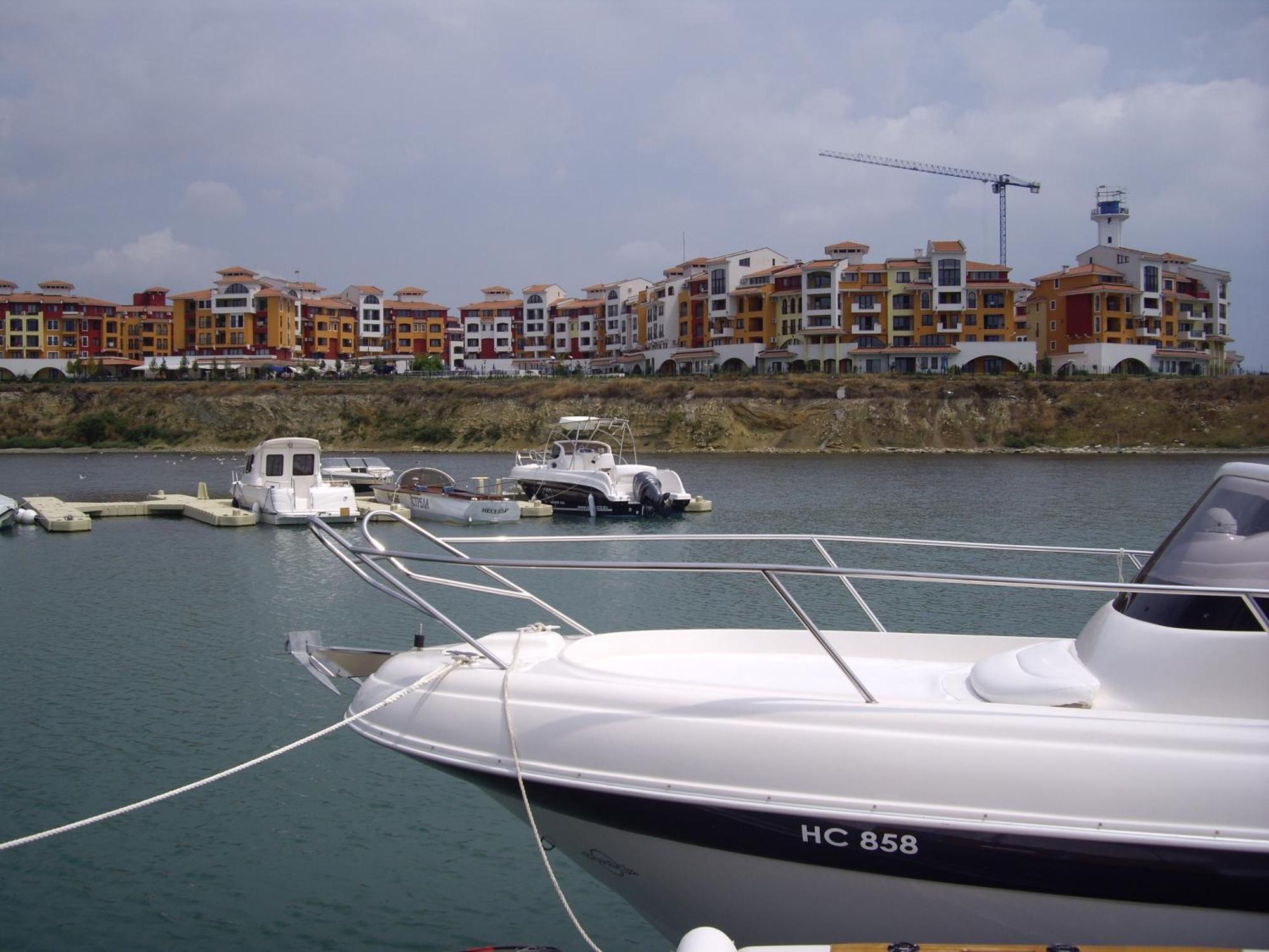 Studio Deluxe In Marina Cape 4 Stars Complex 33 7 Aheloi Exterior foto