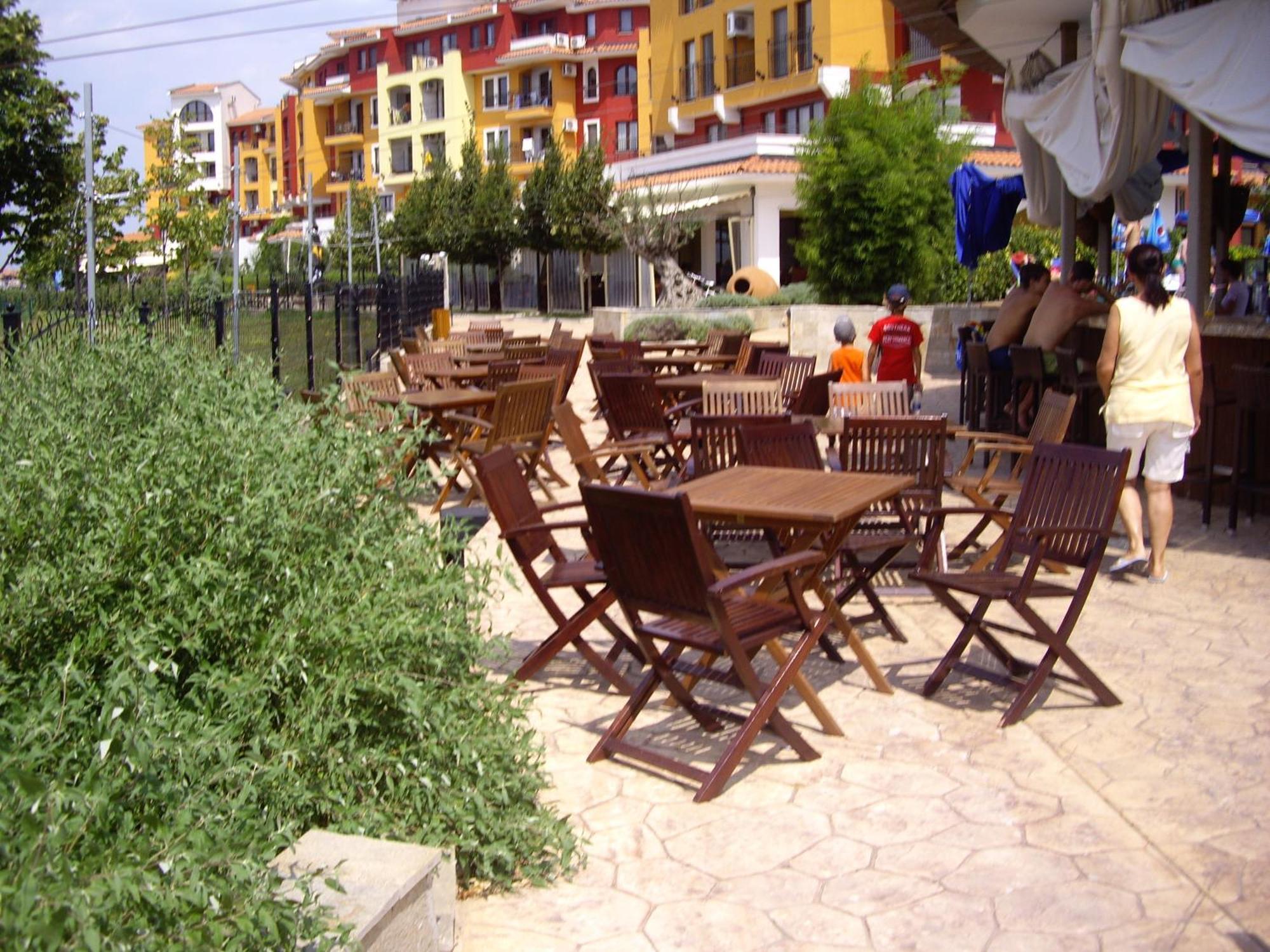 Studio Deluxe In Marina Cape 4 Stars Complex 33 7 Aheloi Exterior foto